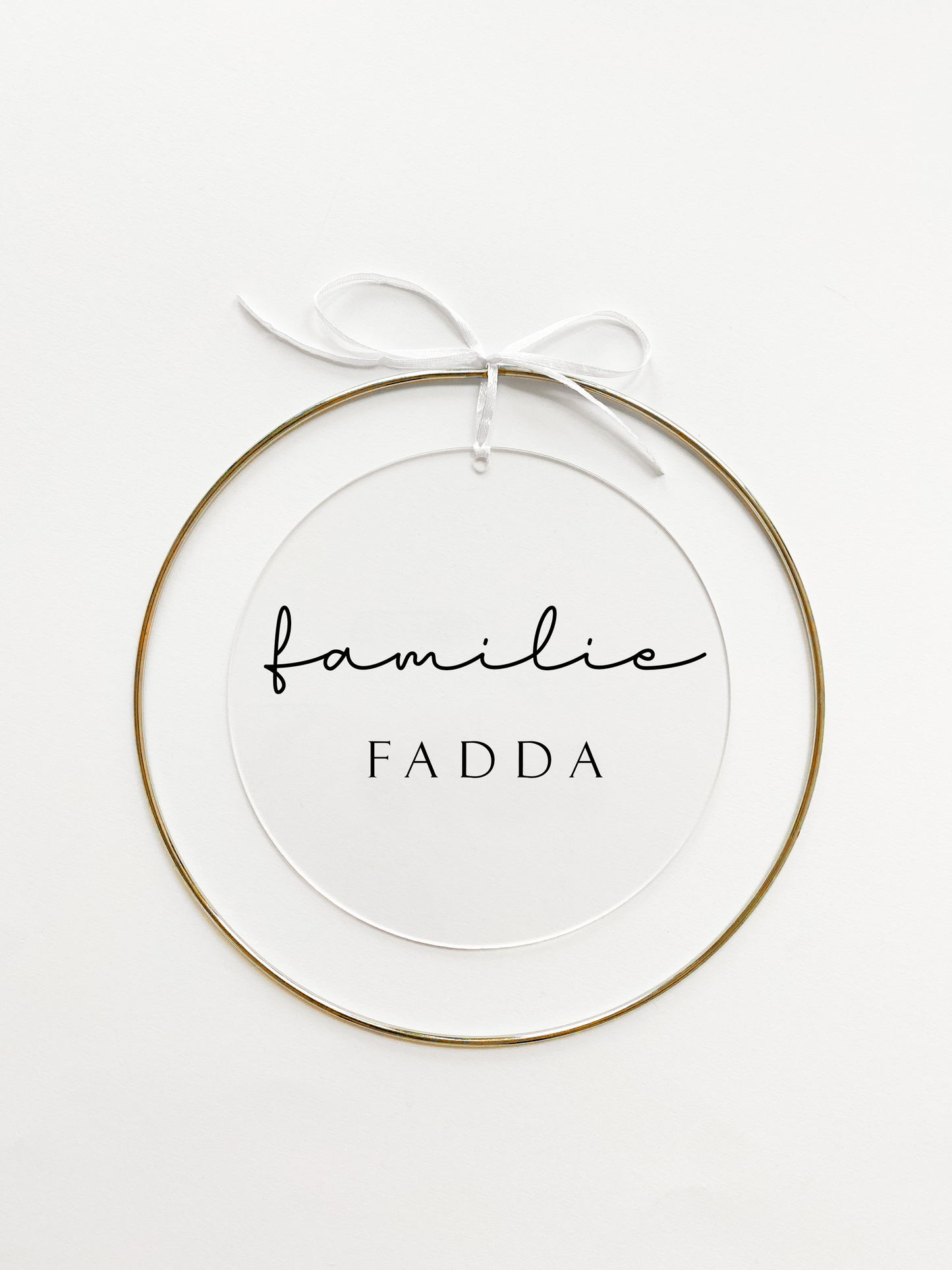 Türschild aus Acrylglas mit Familienname | 15 x 15 cm | personalisiert | mit oder ohne Metallring