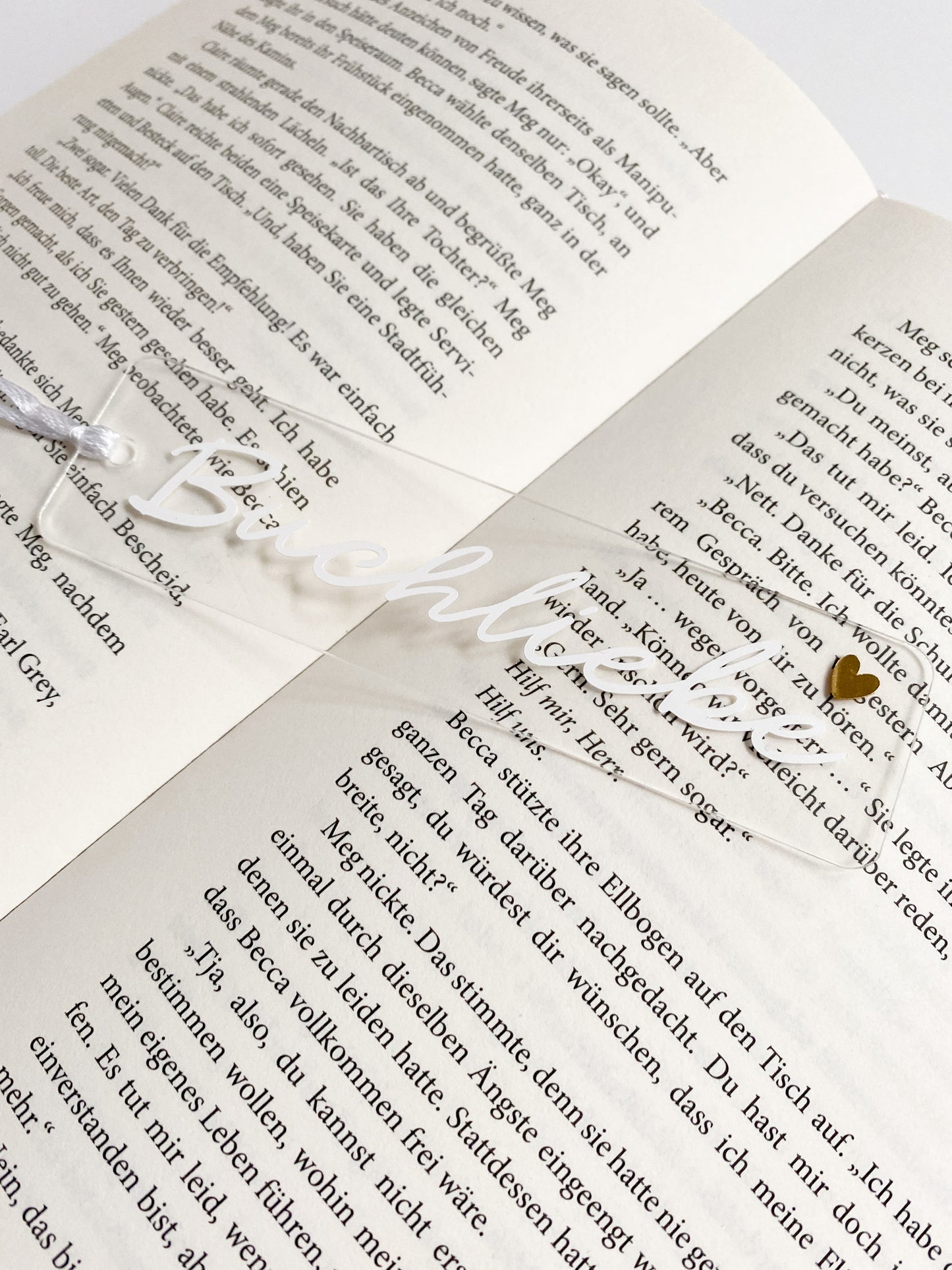 Kleines Lesezeichen aus Acrylglas | 12 x 3 cm klein | personalisiert